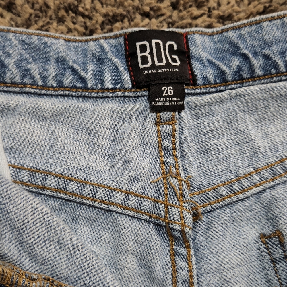 Urban Outfitters BDG Distressed Frayed Hem Denim Size 26 - Picture 9 of 10
